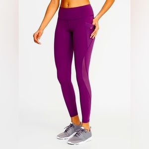 Old Navy Mid-Rise Elevate Side-Pocket Mesh-Trim Compression Leggings Small